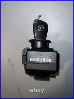 03-09 Mercedes W209 CLK-Class Ignition Switch Module 209 545 09 08 WithKey