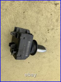08-14 Mercedes W204 C250 C350 Ignition Control Module Node With Key A2079057201