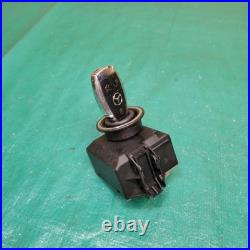 2010-2016 Mercedes W212 E250 E350 E400 Engine Ignition Control Module With Key OEM