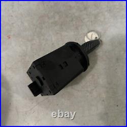 2013 PORSCHE CAYENNE IGNITION SWITCH CONTROL MODULE With KEY OEM 7PP905865F