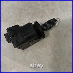 2013 PORSCHE CAYENNE IGNITION SWITCH CONTROL MODULE With KEY OEM 7PP905865F