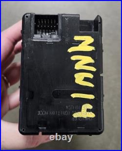 2015-16 Town & Country 2015-20 Caravan Ignition Control Module withKey 68257920AC