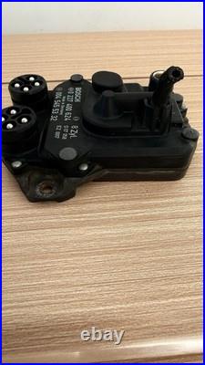 86-89 Mercedes 560SL OEM Ignition Control Module 0045455332 0227400624