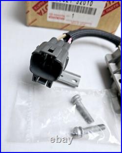 89621-32010 toyota oem Ignition Control Module Igniter 153 camry