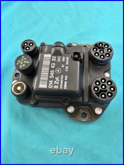 92-95 Mercedes W124 W140 EZL Ignition Control Module S420 E420 0145454332