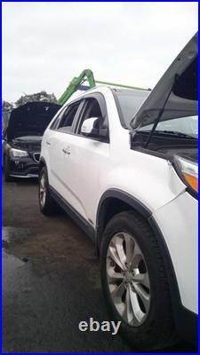 Used Ignition Control Module fits 2015 Kia Sorento Body Control BCM LH dash key